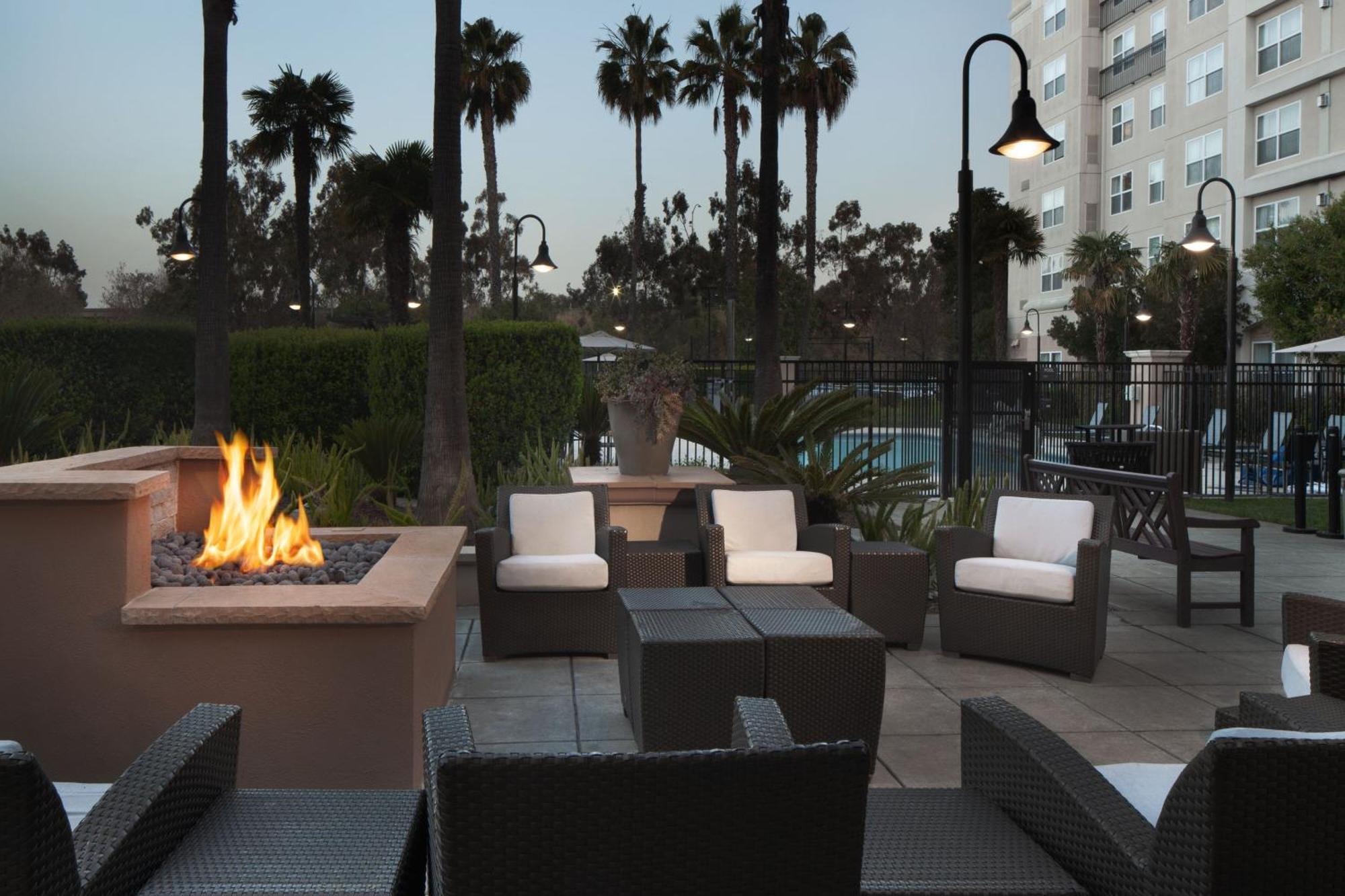Residence Inn By Marriott Newark Silicon Valley Extérieur photo